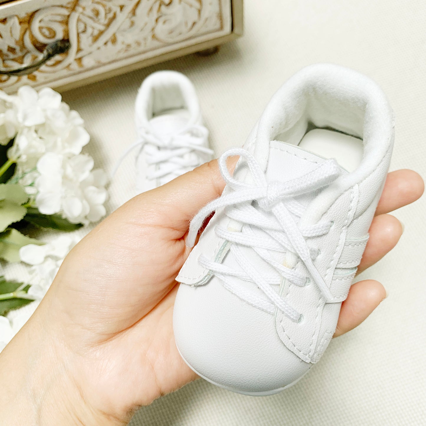 Zapato con cordones bebé tipo tenis